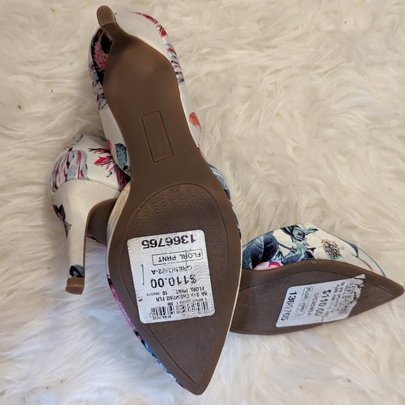 Bandolino size 10 floral heels - Picture 3 of 3